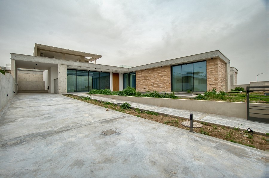 4 Bedrooms House / Villa in Peyia, Paphos