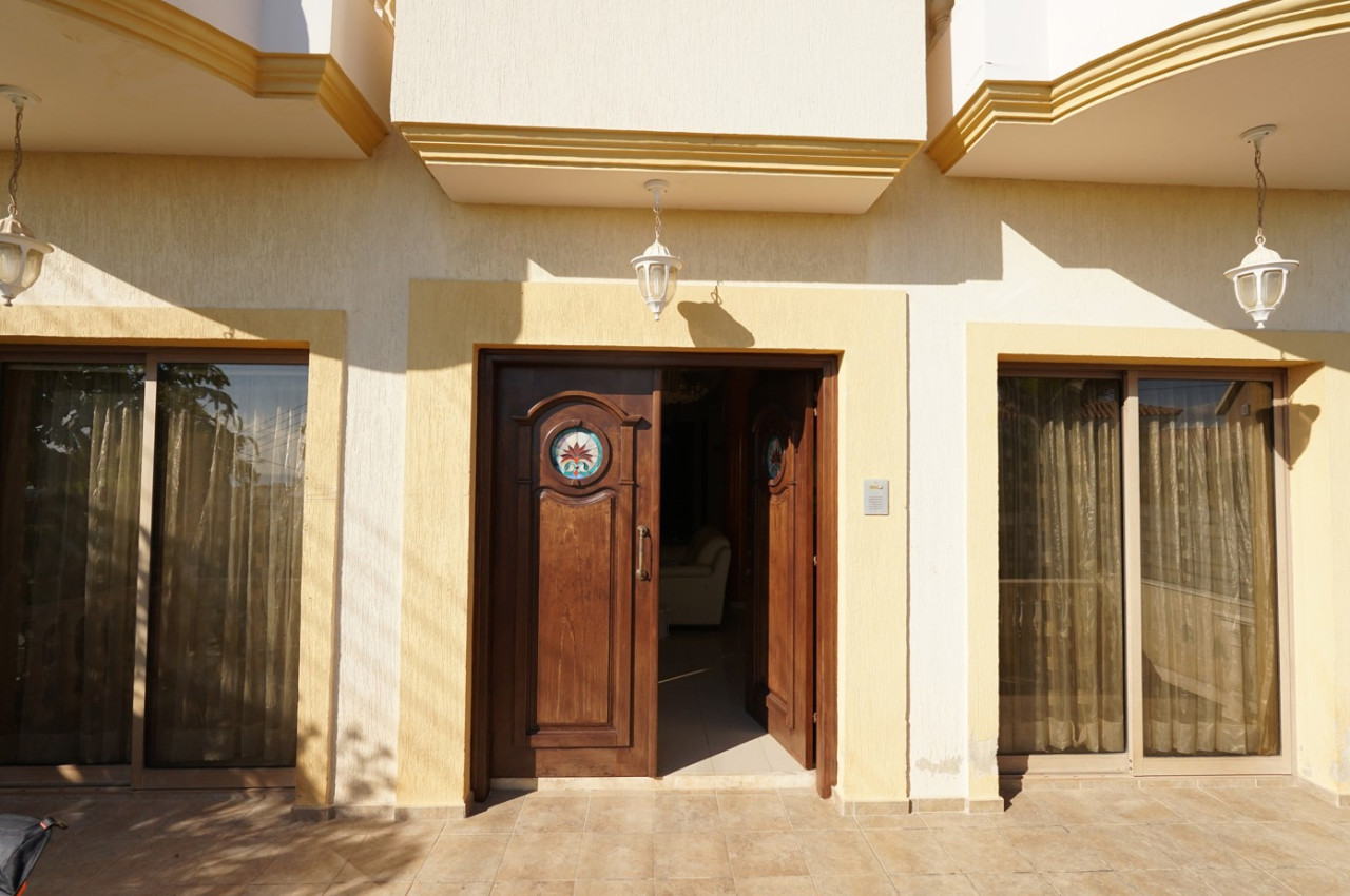 4 Bedrooms House / Villa in Agios Athanasios, Limassol