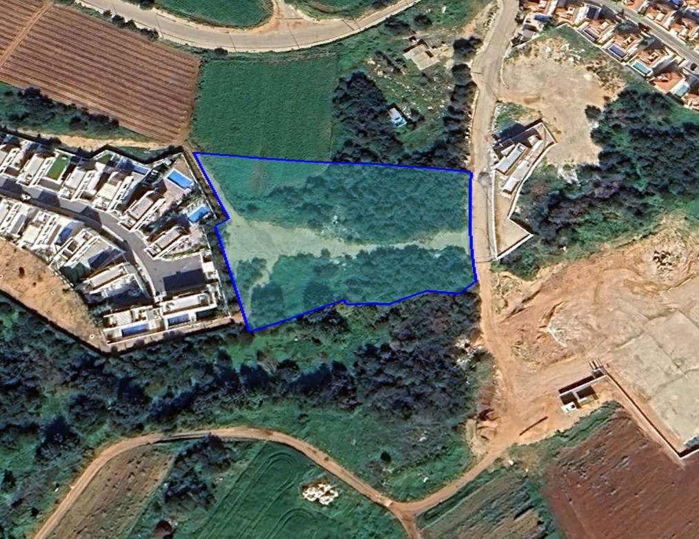 Land in Paralimni, Famagusta