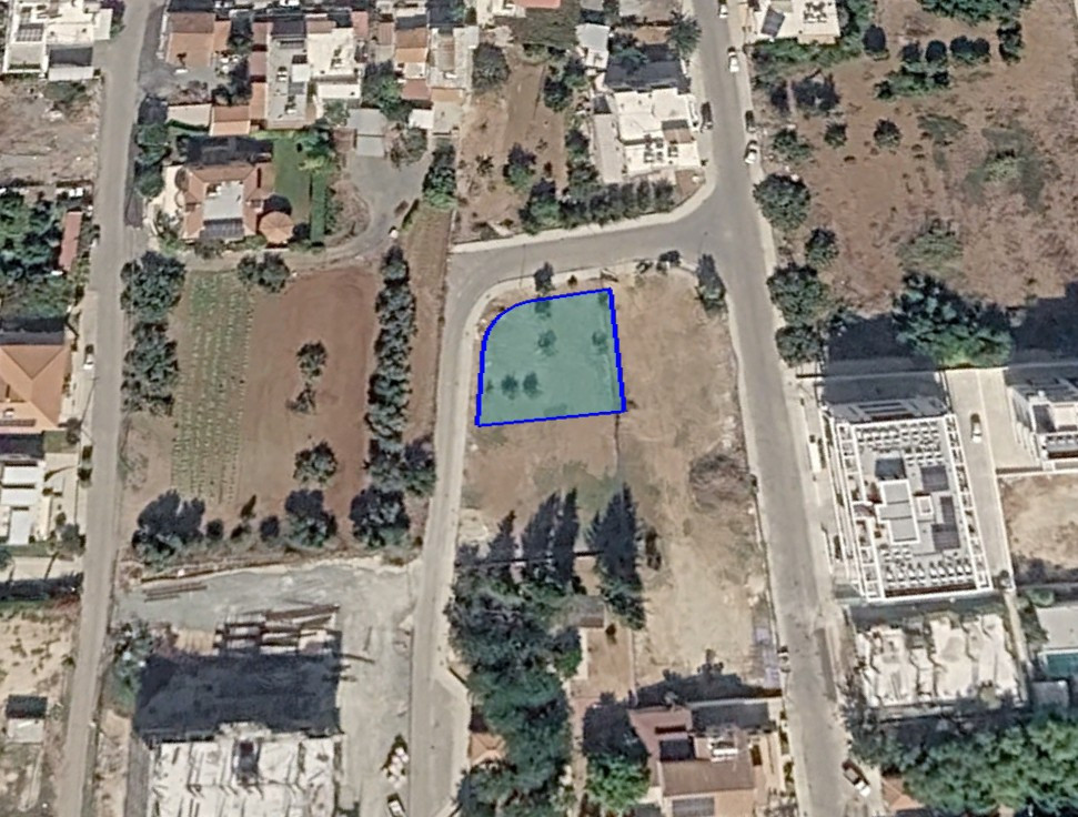 Land in Zakaki, Limassol