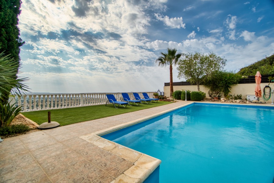 3 Bedrooms Bungalow in Peyia, Paphos