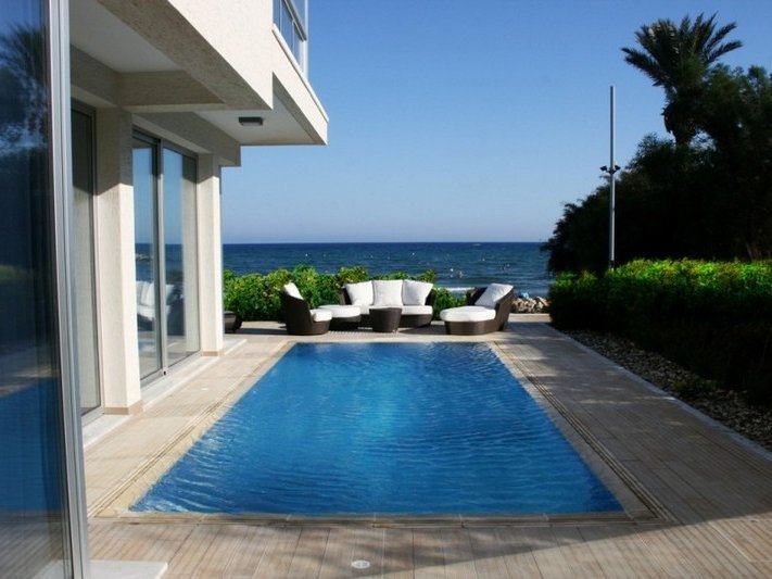 4 Bedrooms House / Villa in Pyla, Larnaca