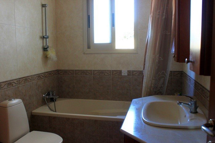 4 Bedrooms House / Villa in Mesovounia, Limassol