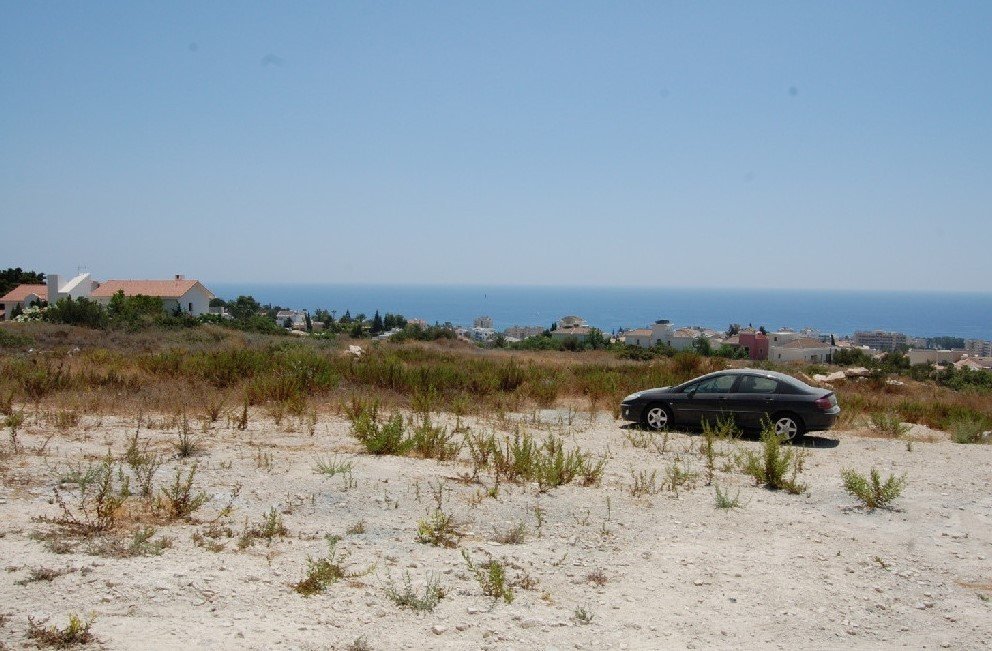 Land in Agios Tychonas, Limassol