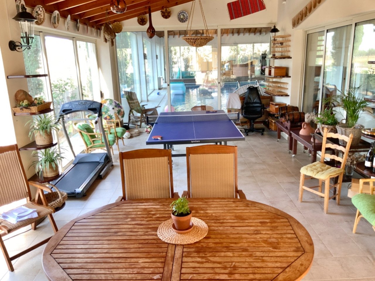 5 Bedrooms House / Villa in Latsia, Nicosia