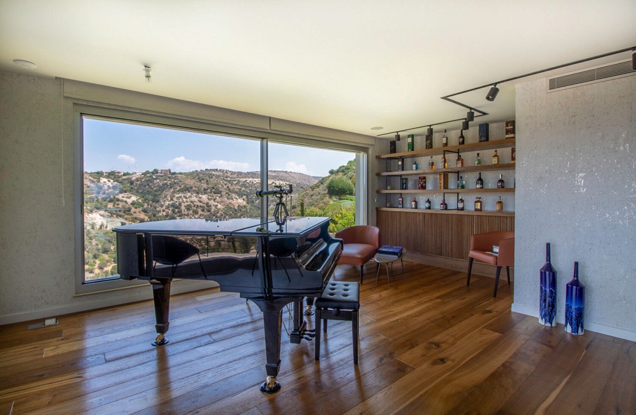 4 Bedrooms House / Villa in Aphrodite Hills, Paphos