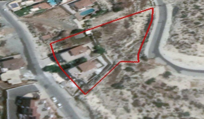 Land in Agios Tychonas, Limassol