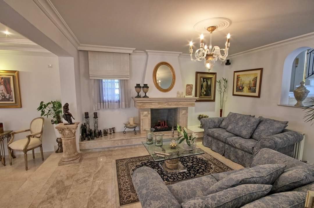 3 Bedrooms House / Villa in Kamares, Paphos