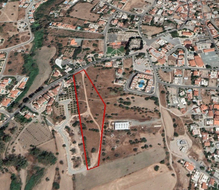 Land in Pyrgos, Limassol