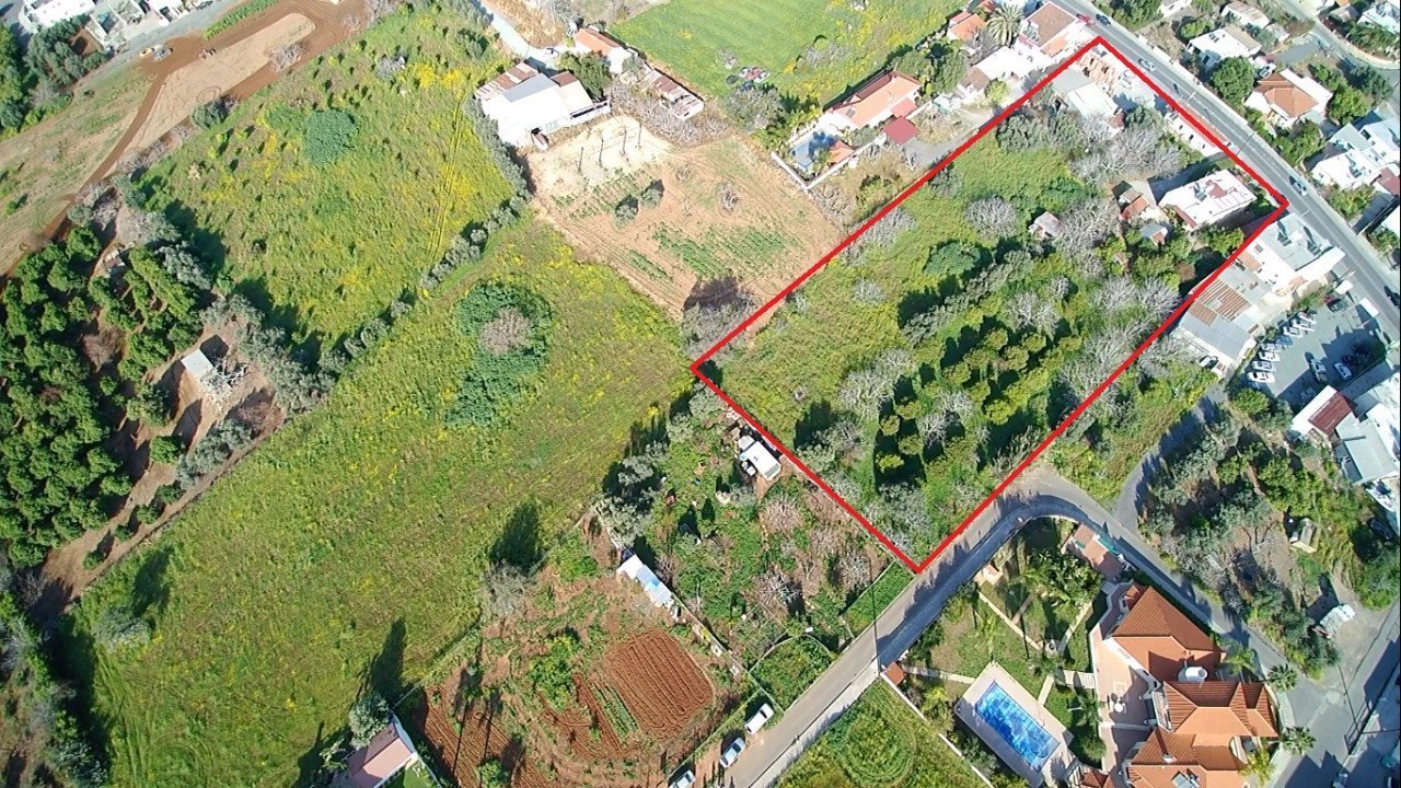 Land in Zakaki, Limassol