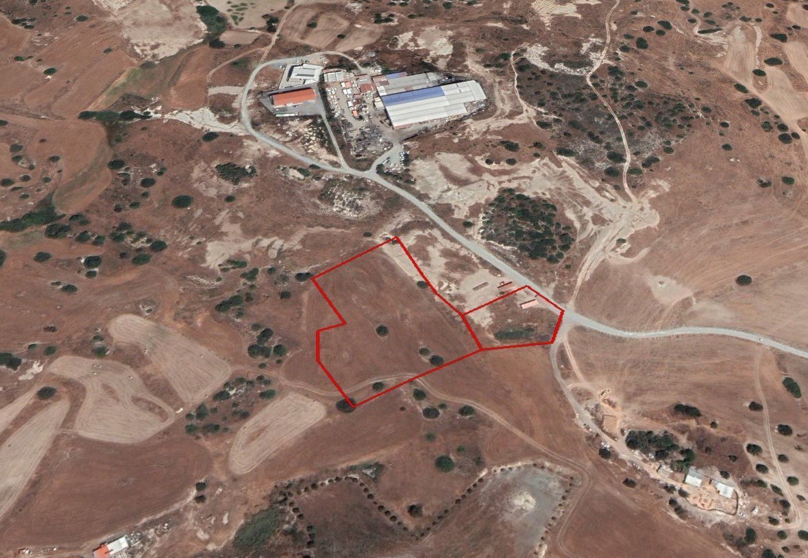 Land in Monagroulli, Limassol