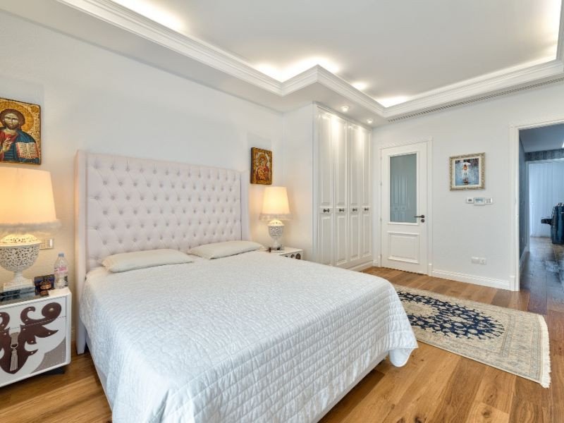 4 Bedrooms Apartment in Neapolis, Limassol