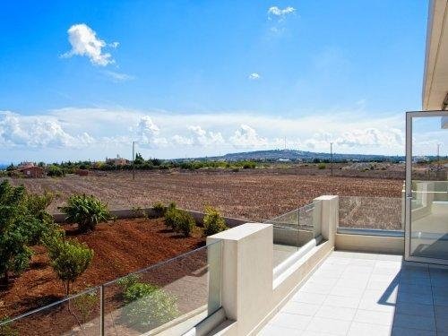 5 Bedrooms House / Villa in Protaras, Famagusta