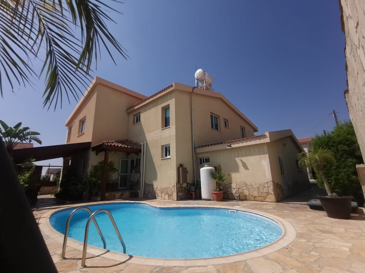 4 Bedrooms House / Villa in Tersefanou, Larnaca