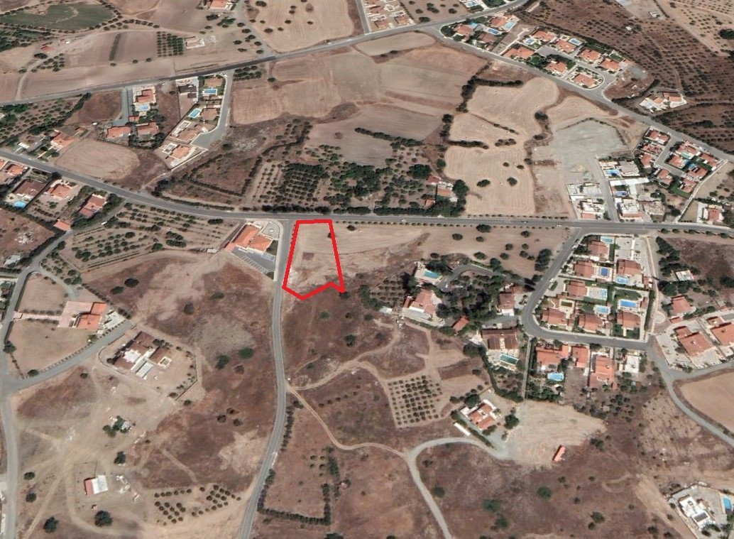 Land in Moni, Limassol