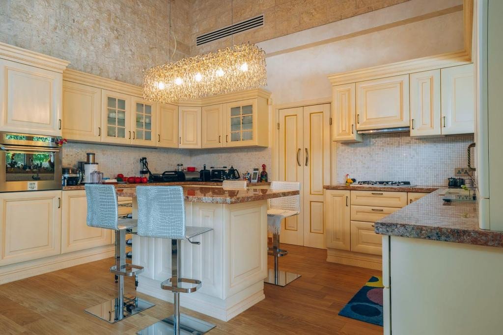 3 Bedrooms House / Villa in Moni, Limassol