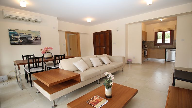 2 Bedrooms Apartment in Aphrodite Hills, Paphos
