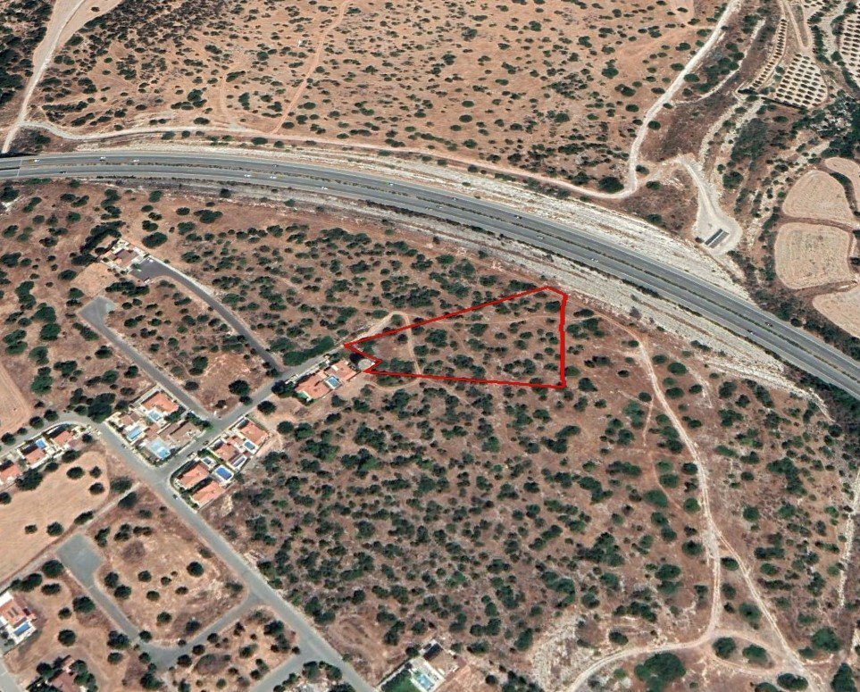 Land in Paramali, Limassol