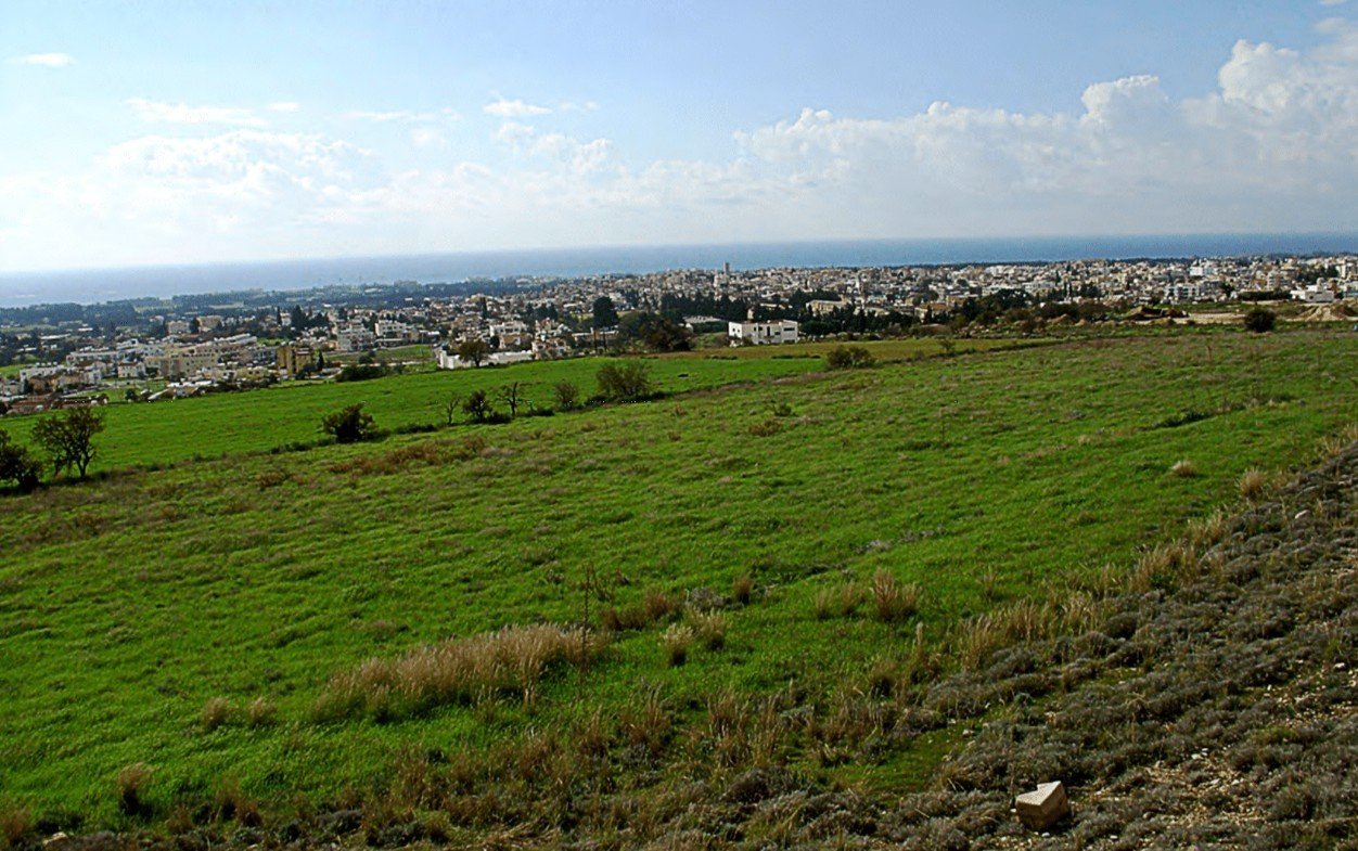 Land in Konia, Paphos