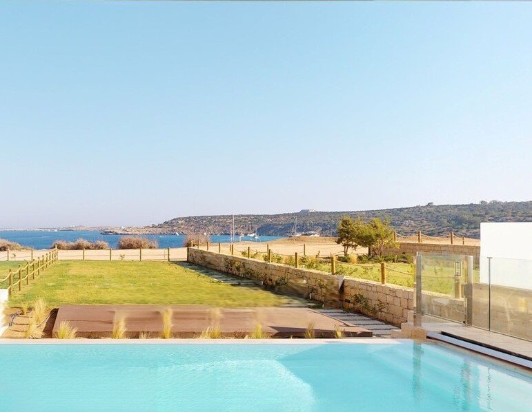 6 Bedrooms House / Villa in Protaras, Famagusta