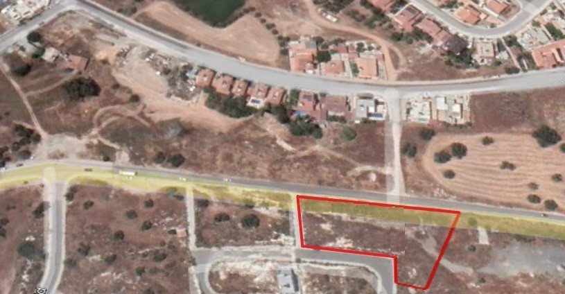 Land in Polemidia, Limassol