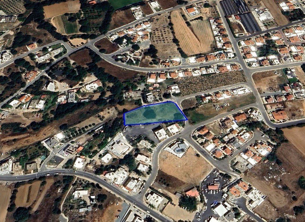Land in Kissonerga, Paphos