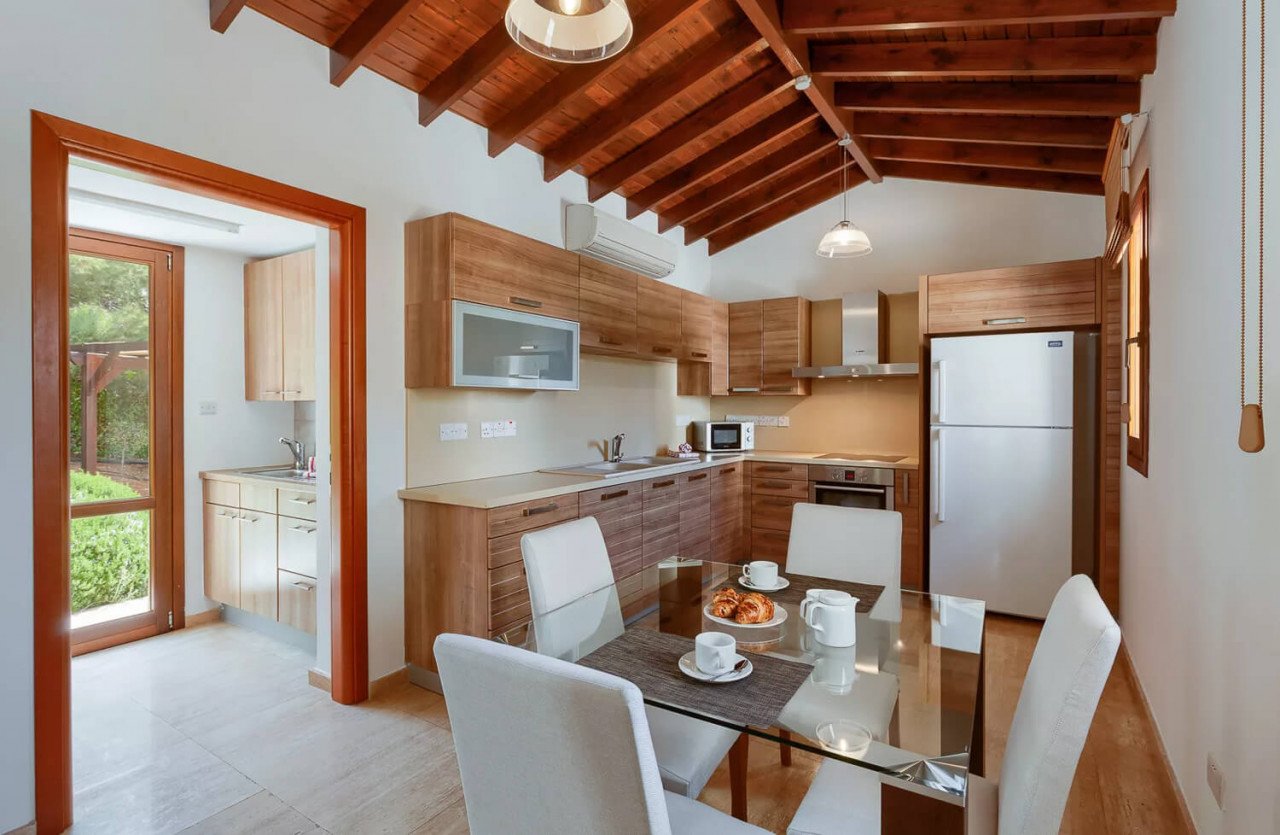 5 Bedrooms House / Villa in Aphrodite Hills, Paphos