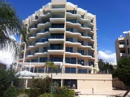 2 Bedrooms Apartment in Agios Tychonas, Limassol