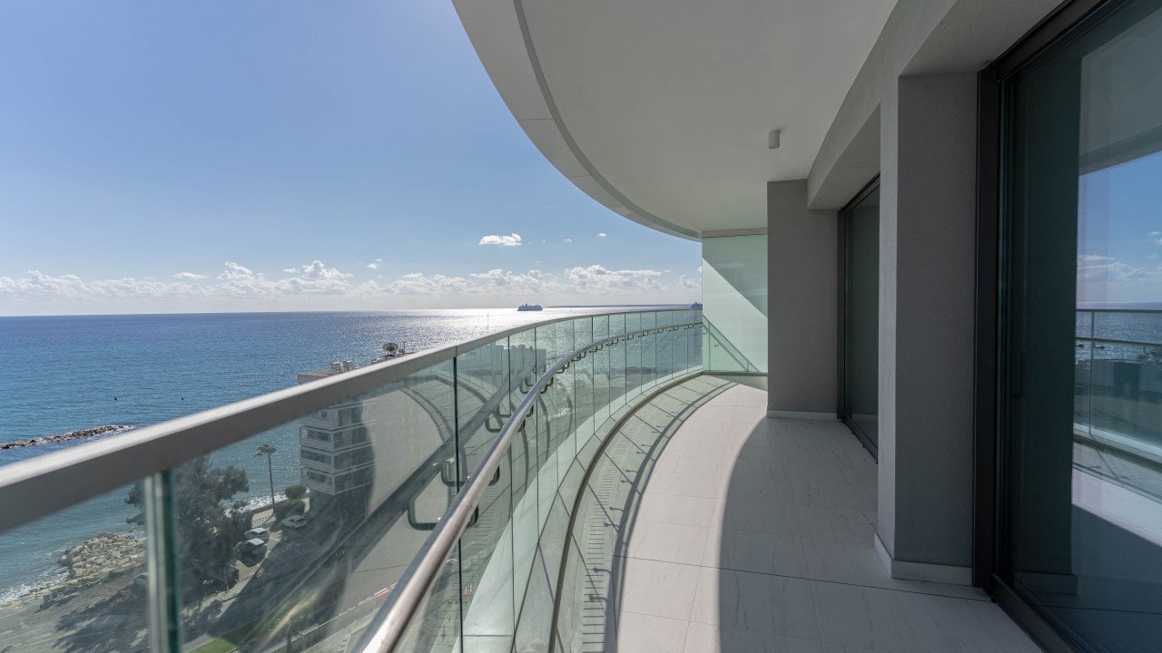 2 Bedrooms Apartment in Mouttagiaka, Limassol