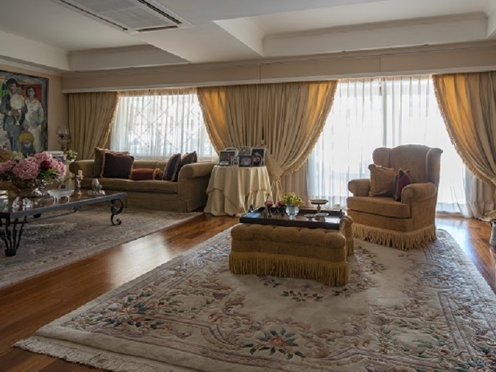 8 Bedrooms House / Villa in Agios Tychonas, Limassol