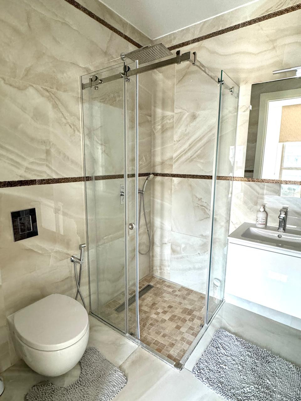 2 Bedrooms Apartment in Poseidonia Area, Limassol