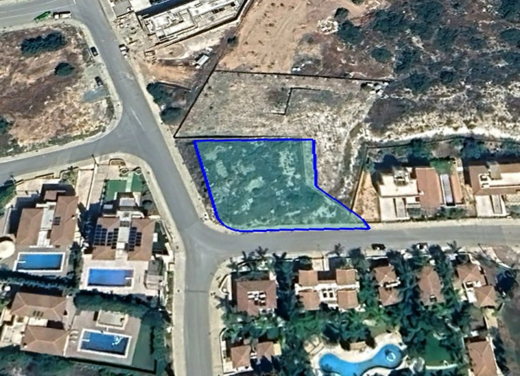 Land in Mouttagiaka, Limassol