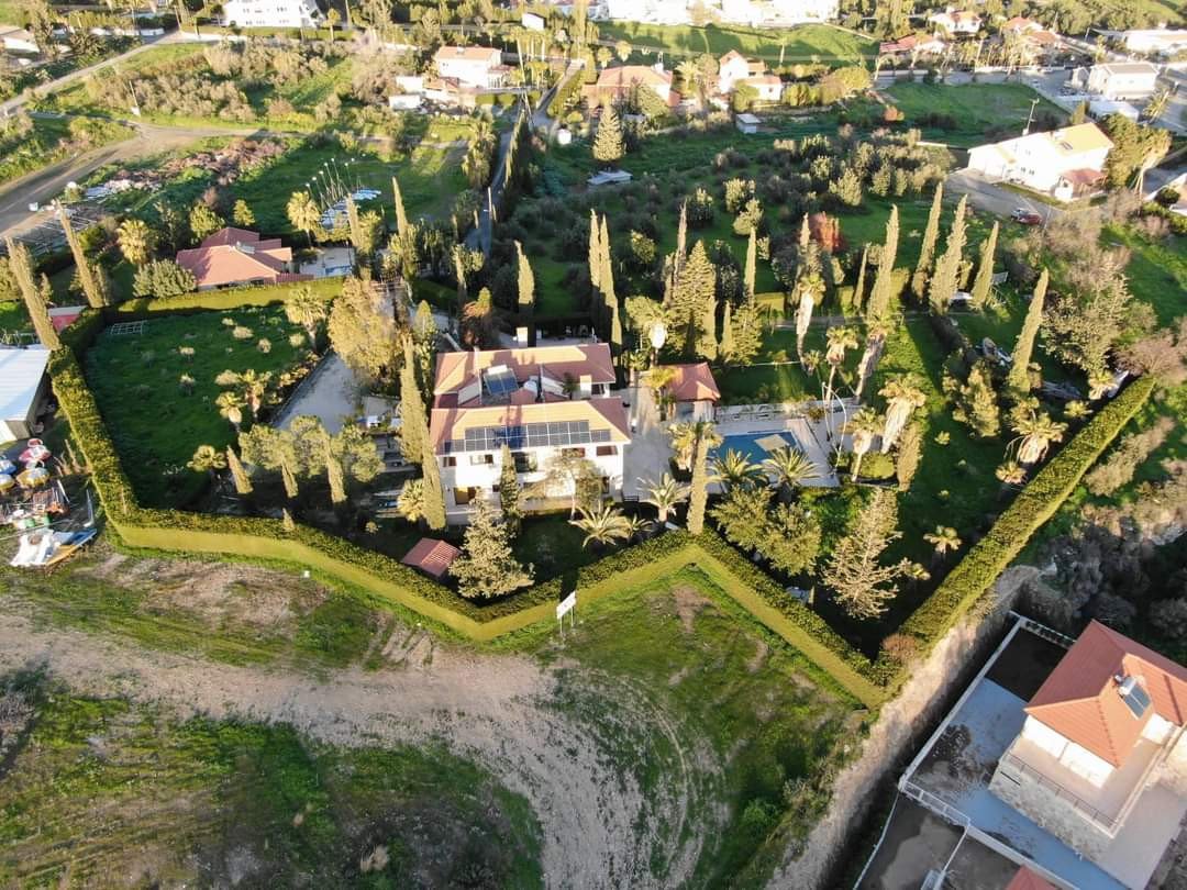 5 Bedrooms House / Villa in Pareklissia, Limassol