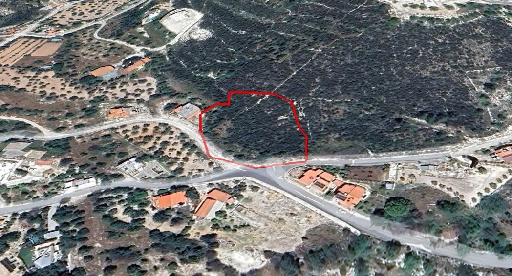 Land in Armou, Paphos