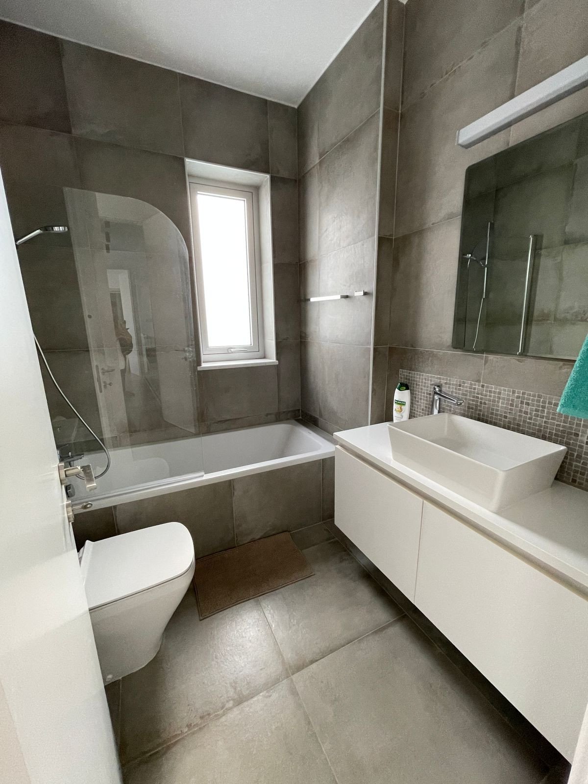 3 Bedrooms House / Villa in Coral Bay, Paphos