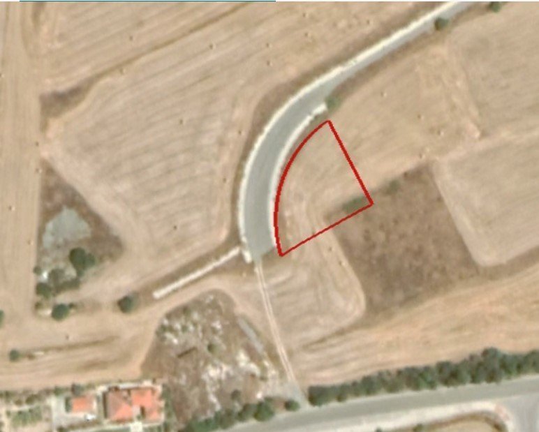 Land in Latsia, Nicosia