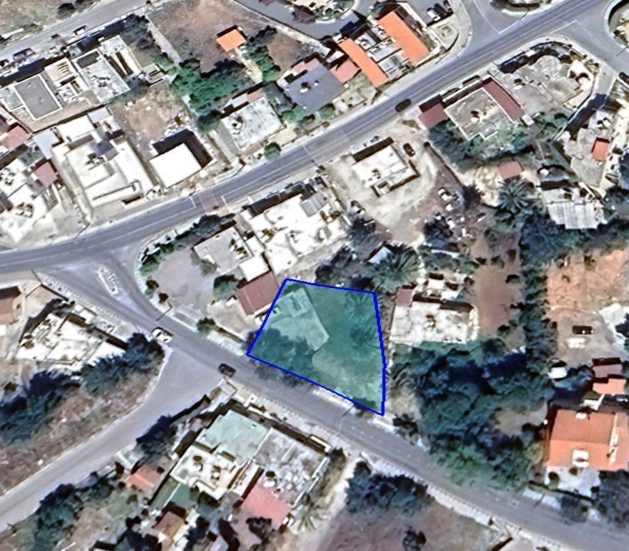 Land in Konia, Paphos