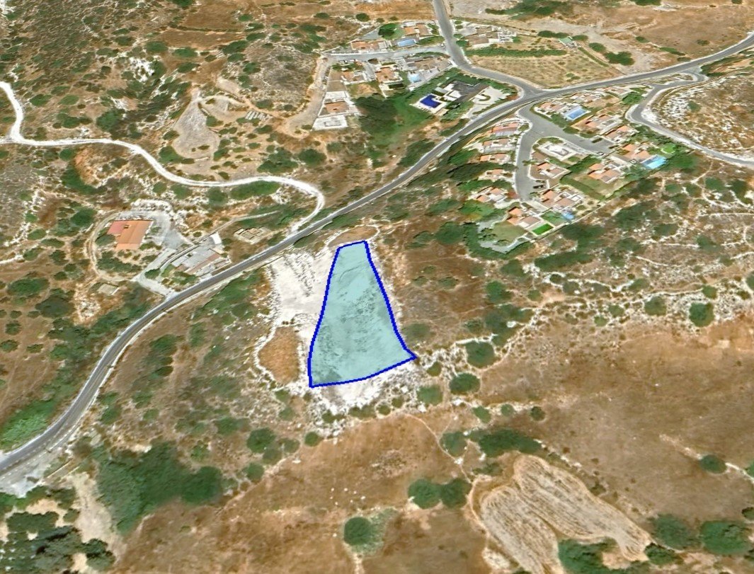 Land in Agios Tychonas, Limassol