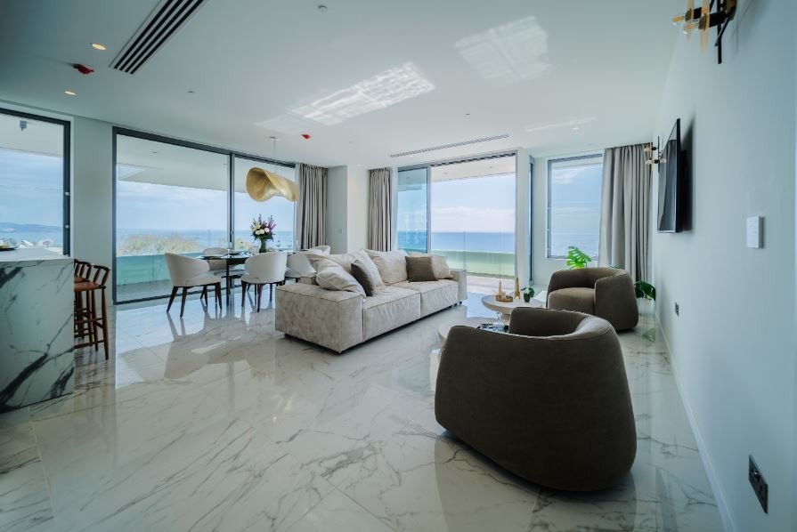 2 Bedrooms Apartment in Amathus, Limassol