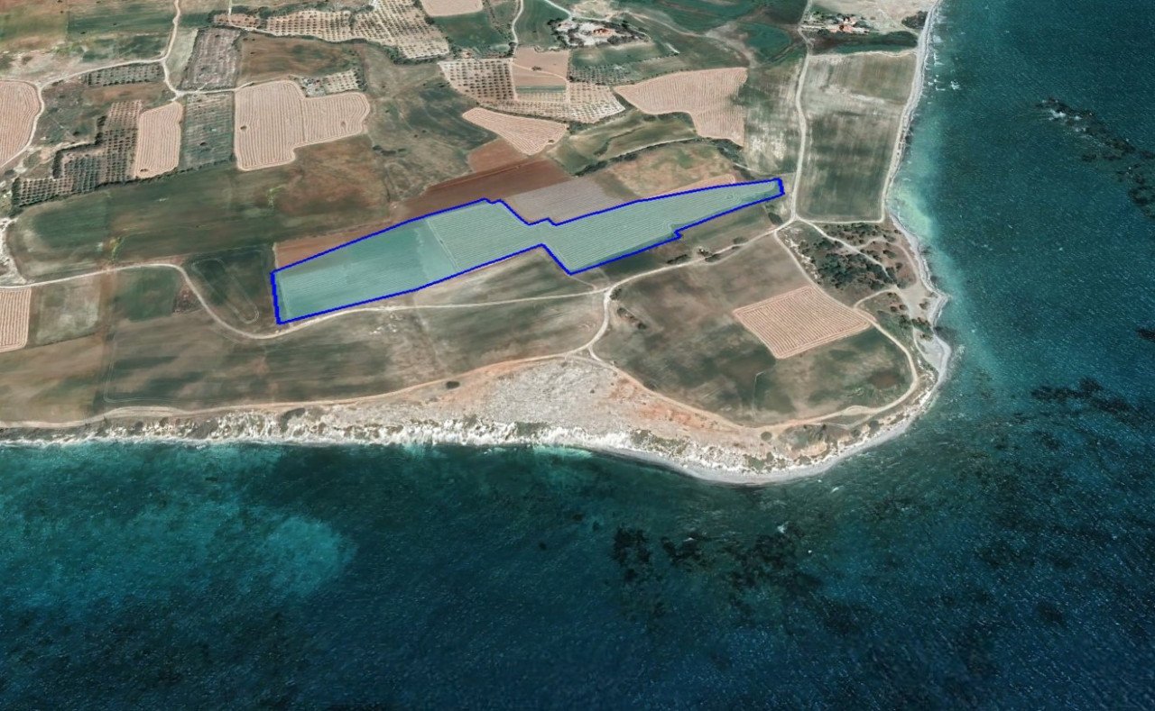 Land in Mazotos, Larnaca