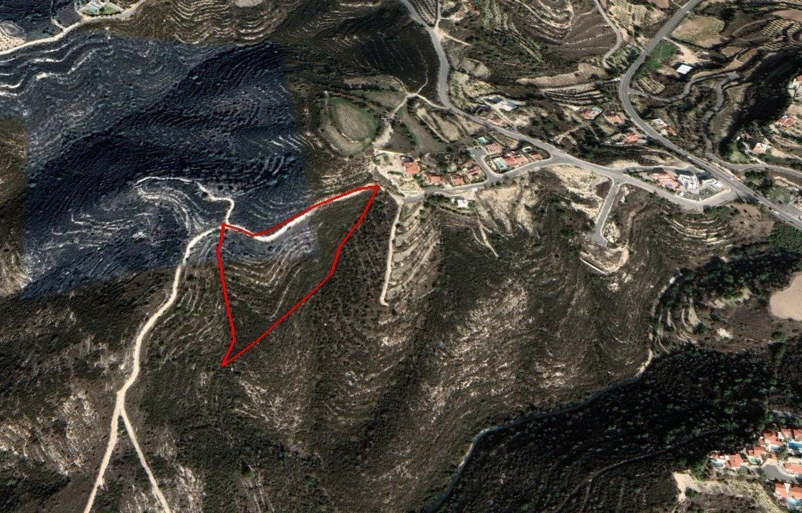 Land in Tsada, Paphos