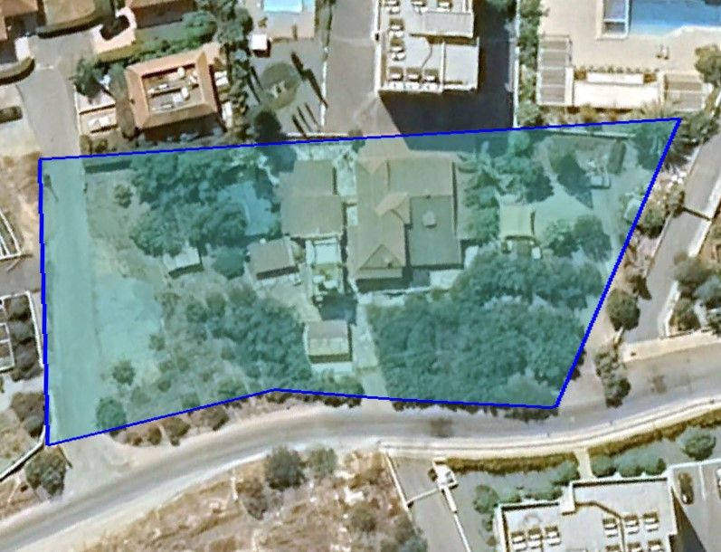 Land in Agios Tychonas, Limassol