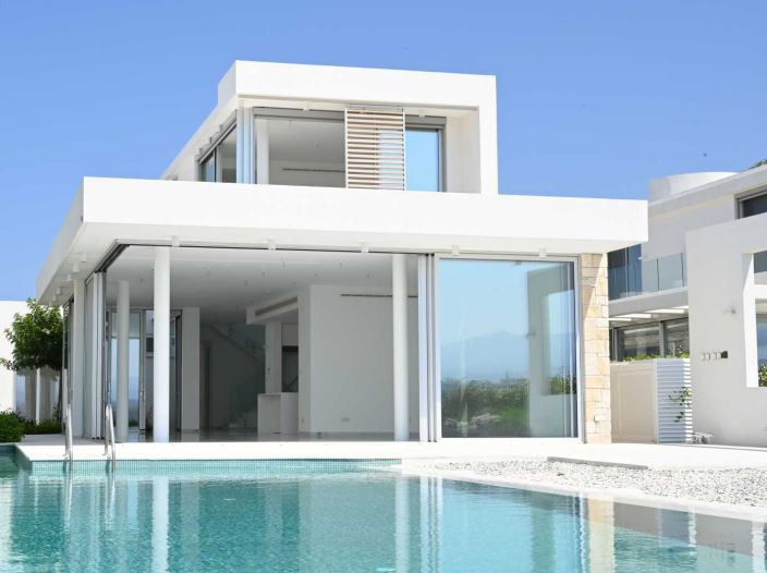 4 Bedrooms House / Villa in Coral Bay, Paphos
