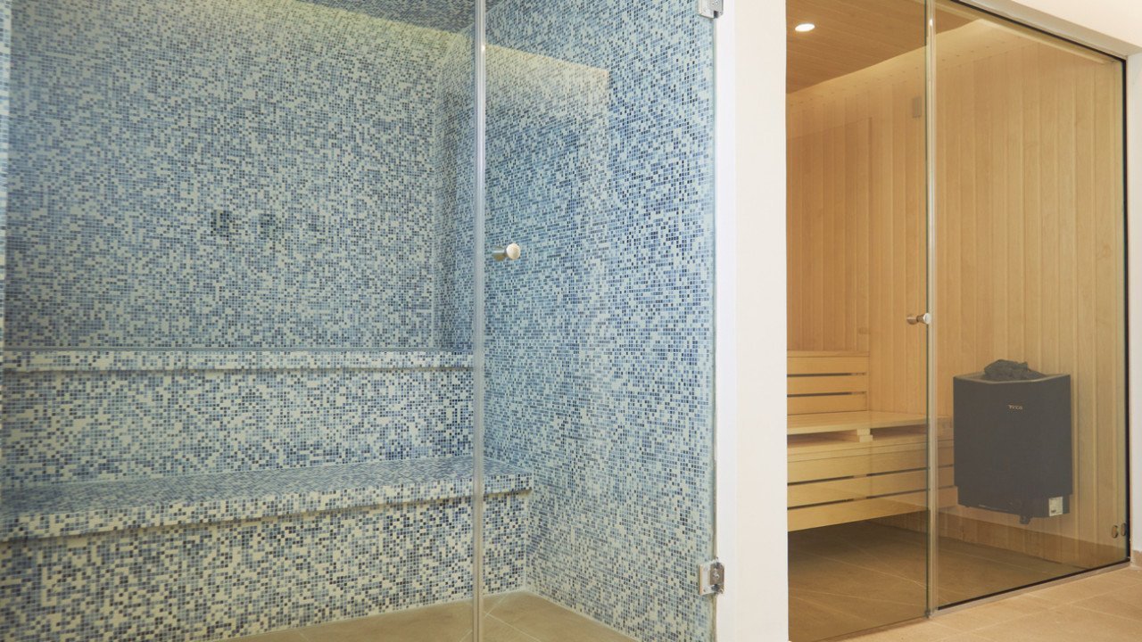 3 Bedrooms Apartment in Poseidonia Area, Limassol