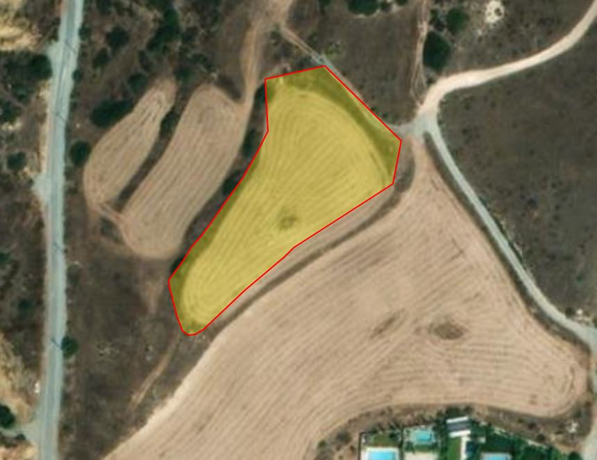 Land in Pareklissia, Limassol