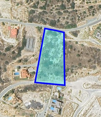 Land in Agios Tychonas, Limassol