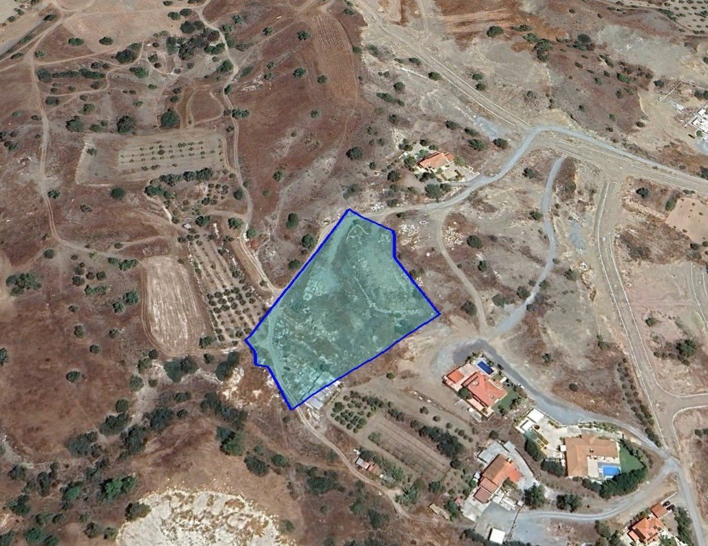 Land in Pareklissia, Limassol