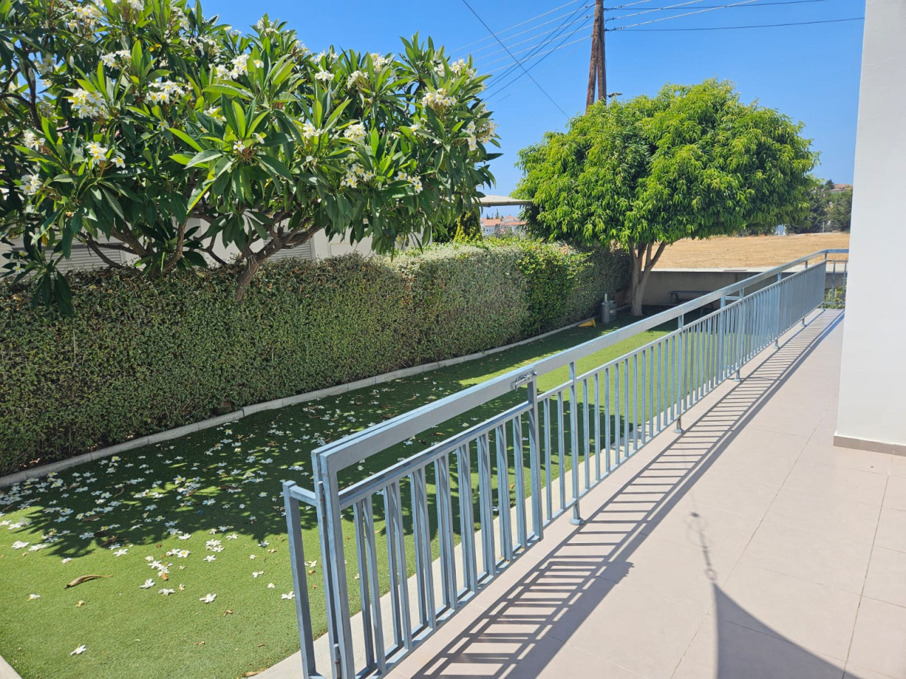 3 Bedrooms House / Villa in Erimi, Limassol