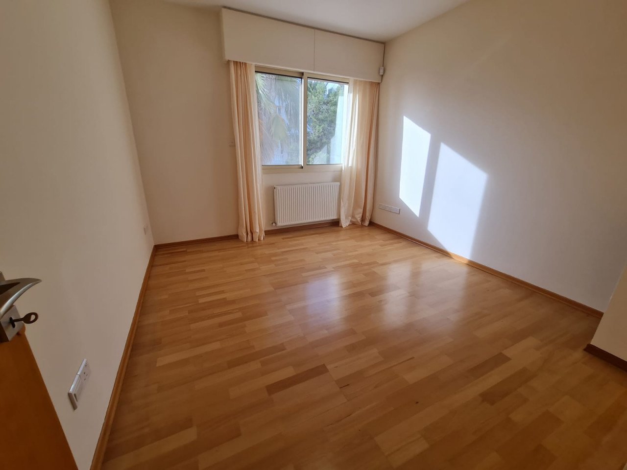 4 Bedrooms House / Villa in Agios Tychonas, Limassol