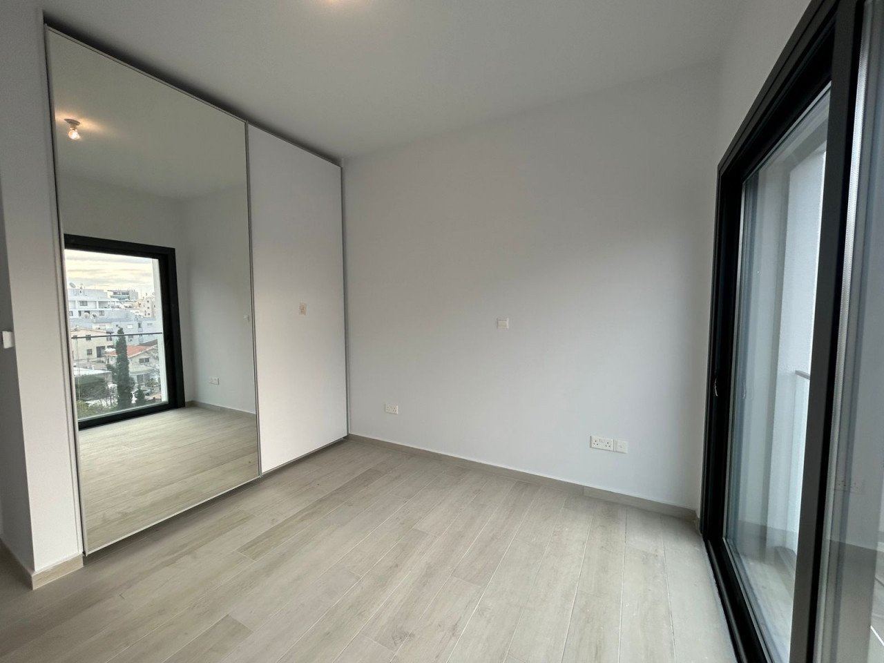 2 Bedrooms Apartment in Neapolis, Limassol